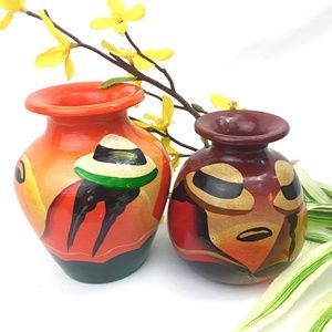 Vintage Set Peruvian Folk Art Pottery HandPainted Vases Signed